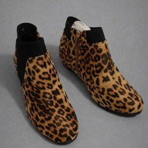 Cloudwalkers animal print Kiera ankle boot